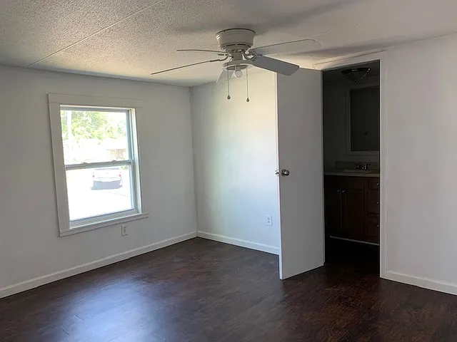 3 bed, 1000 sqft, $1,395 — Photo 4