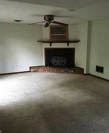 2nd image of 211 Sheffey Ln