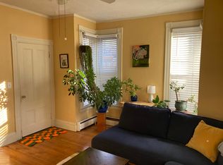 28 Violet St FLOOR 1, Providence, RI 02908