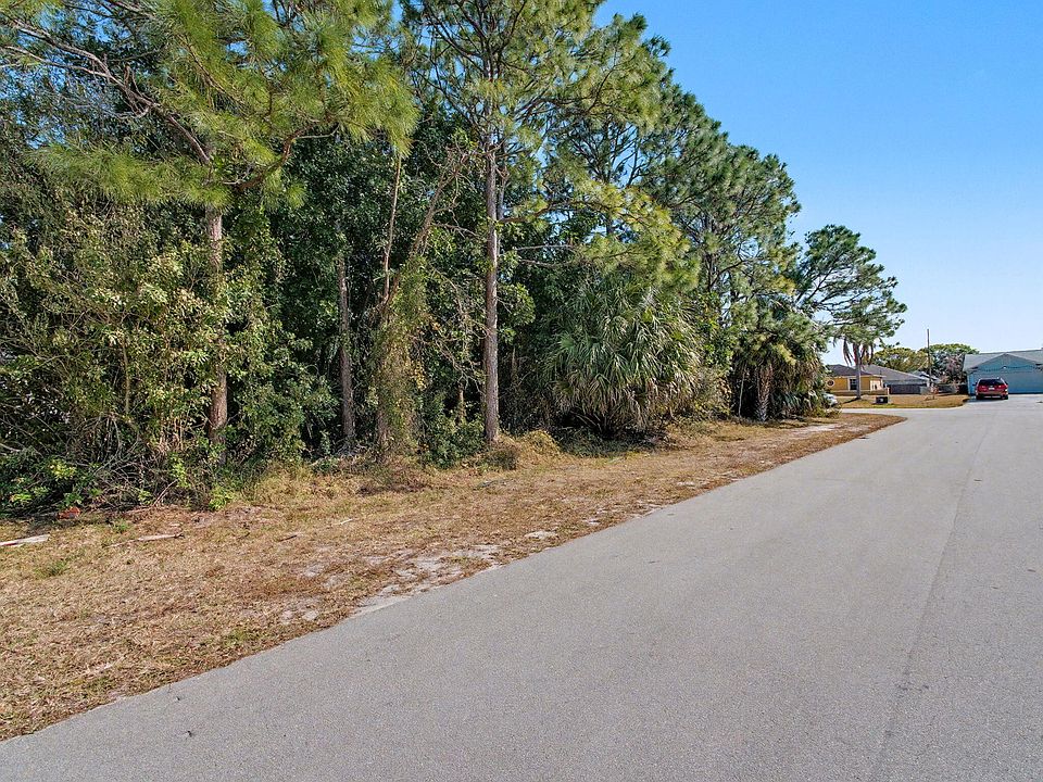 1st image of 2999 SW Bright Street