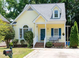 1932 Indianwood Ct, Raleigh, NC 27604