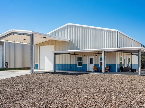 178 Connelley Ln, Pt O Connor, TX 77982