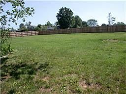 2nd image of 1914 Riverview Dr