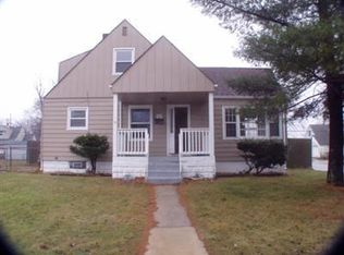 7147 Montana Ave, Hammond, IN 46323
