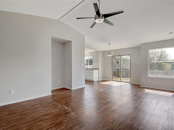5th image of 7107 Asbury Dr