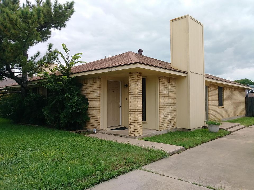 1st image of 2404 Lido Ln