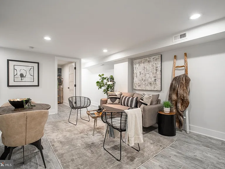520 Irving St NW — Photo 33