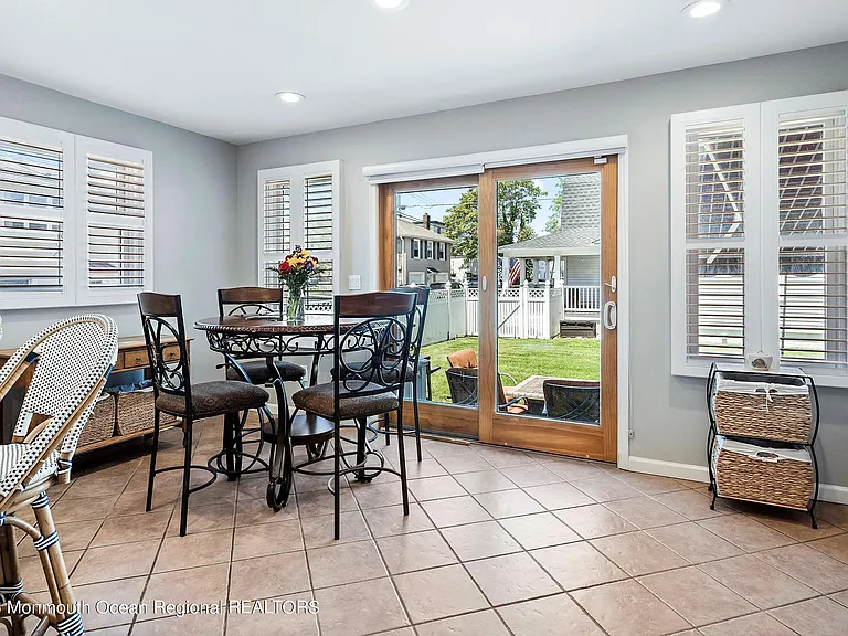 510 Garfield Ave — Photo 11