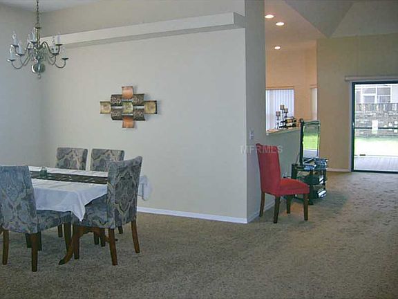 4th image of 765 Caribbean Dr