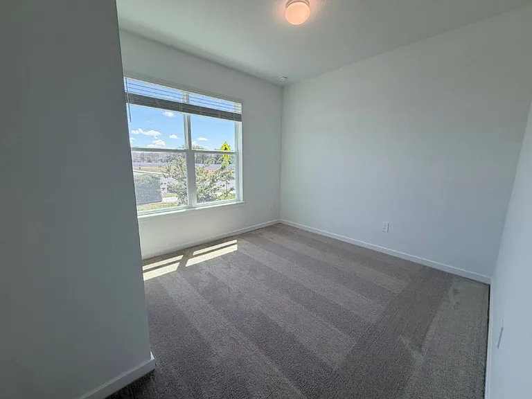 3935 Big Sky Dr — Photo 4