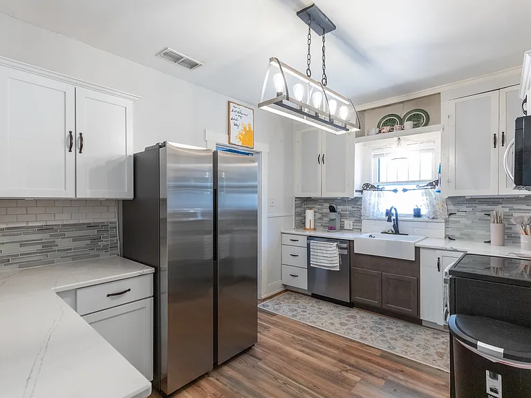 1349 Meander St — Photo 15