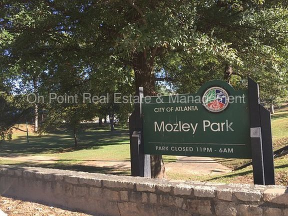 Mozley park 2 blocks away