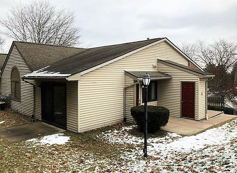 1st image of 417 Water Tower Cir