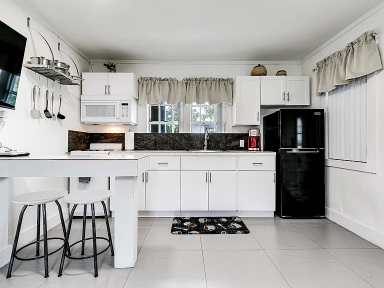 3147 SW 17th St #1 — Photo 41