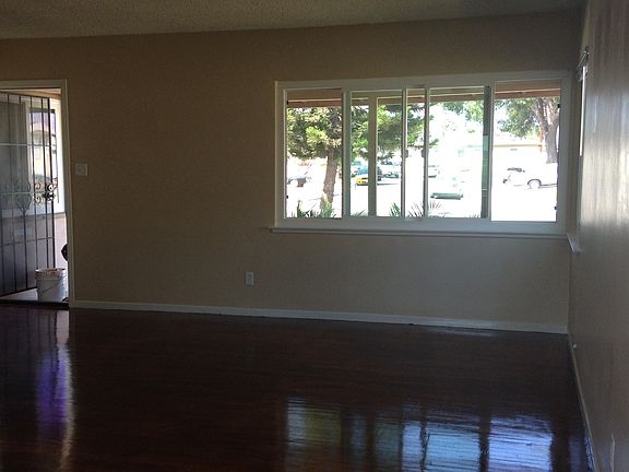 5th image of 16654 E Edna Pl