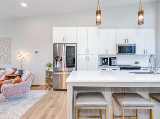 912 Brees Ct, Atlanta, GA 30318