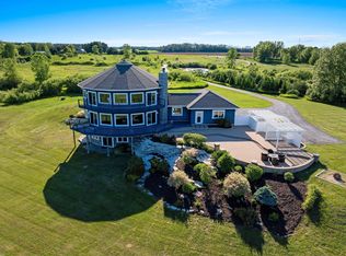 6925 Southview Rd, Manitowoc, WI 54220