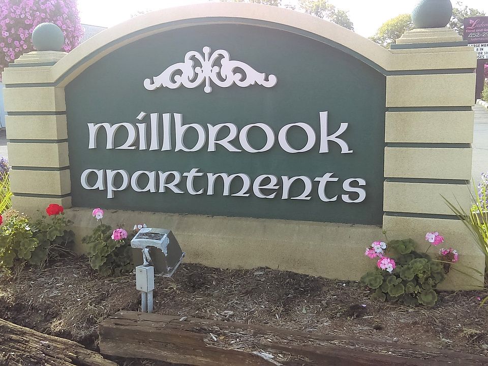 1st image of 956 Pastiche Dr SE APT 10
