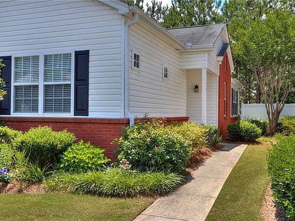 3rd image of 193 Swanee Ln