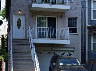 99 Fairview Ave, Jersey City, NJ 07304