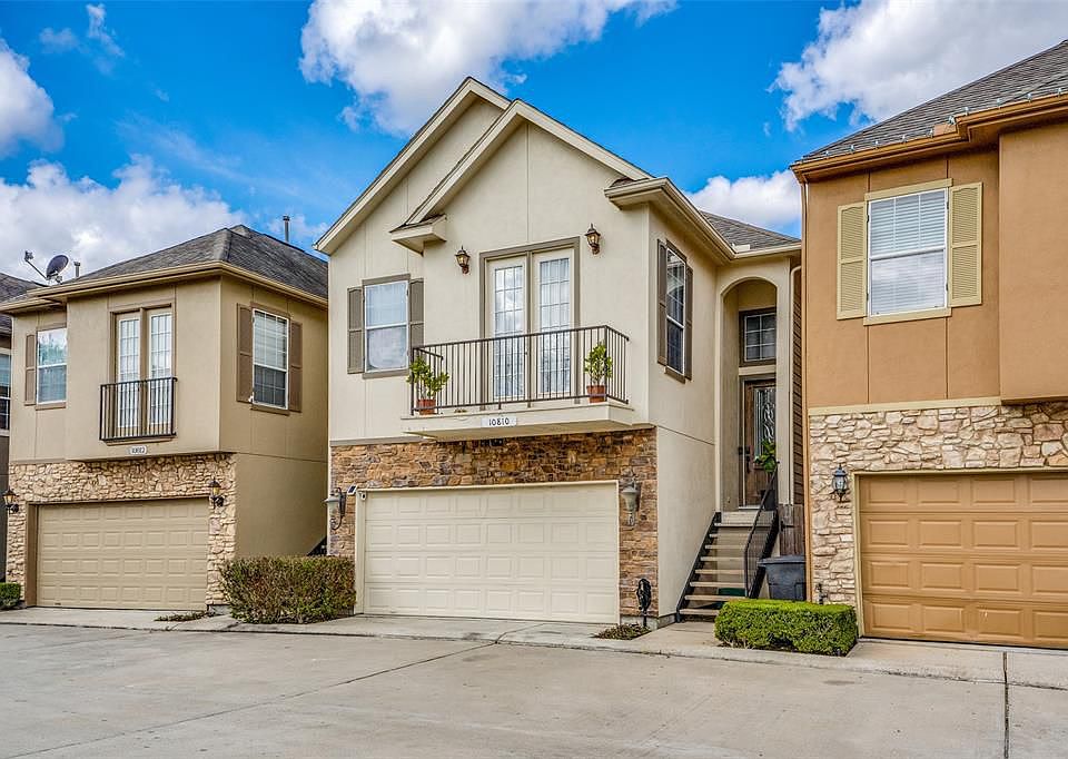 1st image of 10810 Almeda Park Dr