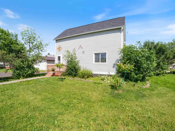 912 Catlin Ave, Superior, WI 54880