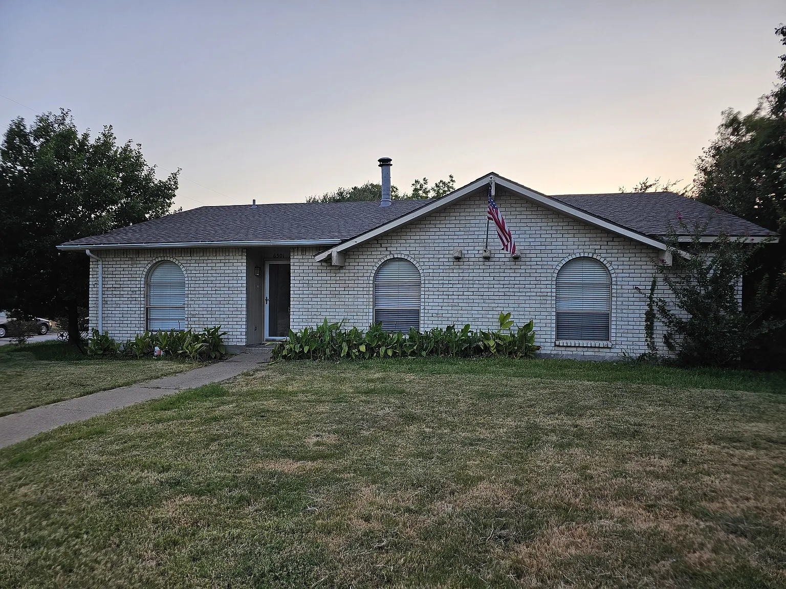 4 bed, 1824 sqft, $2,195 — Photo 1