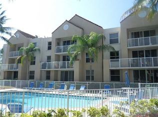 2711 Ocean Club Blvd #103-2, Hollywood, FL 33019