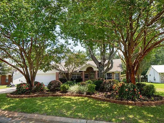 4th image of 2744 Blue Bay Ct