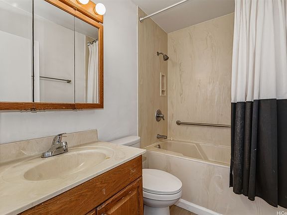 5th image of 3030 Ala Ilima St APT 608