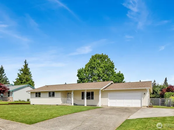 811 Vine Cir, Lynden, WA 98264