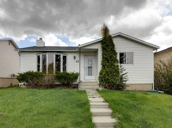 41 N Alpine Cres SE, Airdrie, AB T4B 1K9