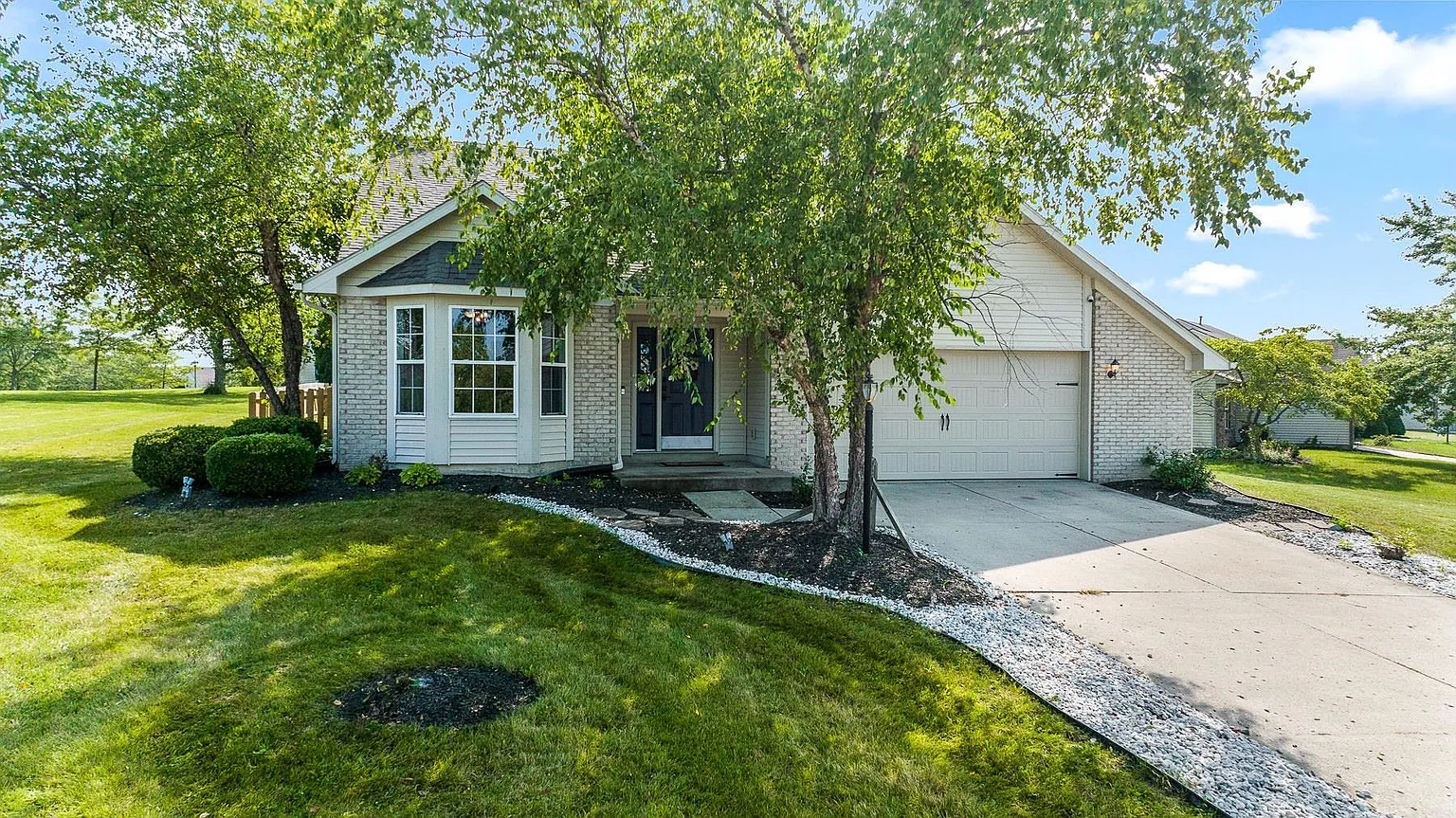 8832 Snowgoose Ln photo 1