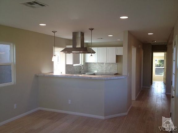 4th image of 3720 Mound Ave