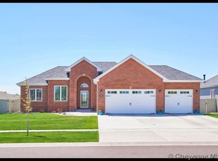 2113 Plain View Rd, Cheyenne, WY 82009