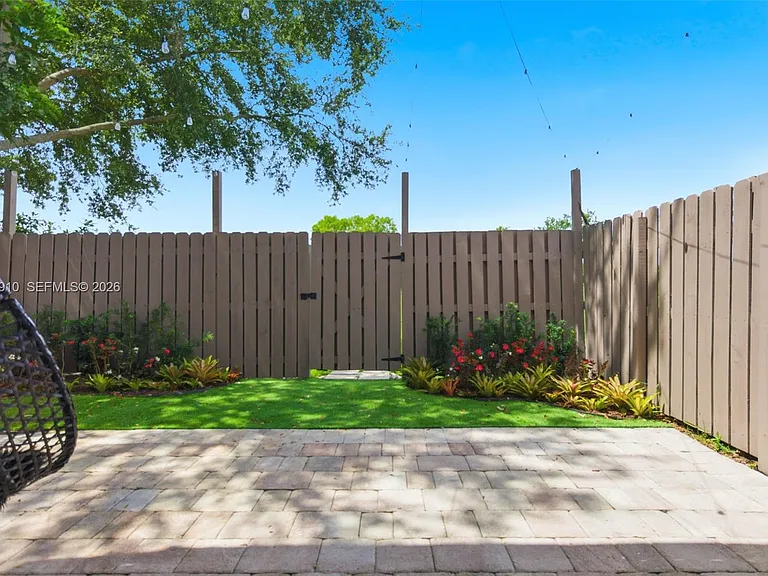 2152 SW 81st Way #2152 — Photo 41