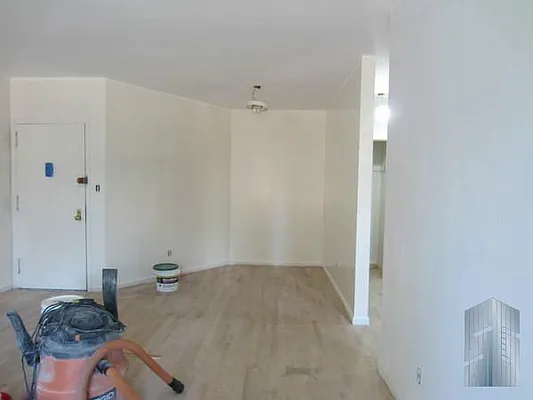 Rented by Skyline Group Real Estate | media 11