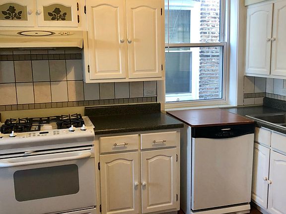 4th image of 3707 N Central Park Ave #3