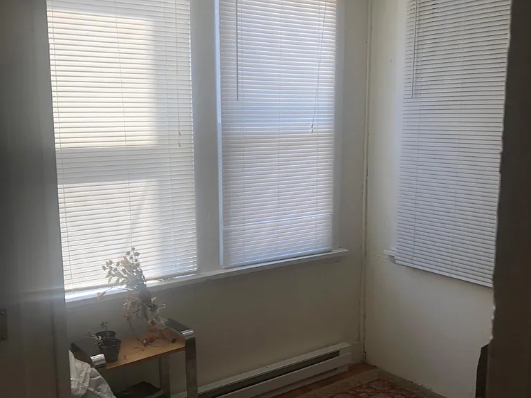 2928 N Lincoln Ave #1R — Photo 6