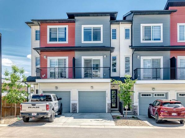 1326 E Sage Hill Grv NW, Calgary, AB T3R 2A1