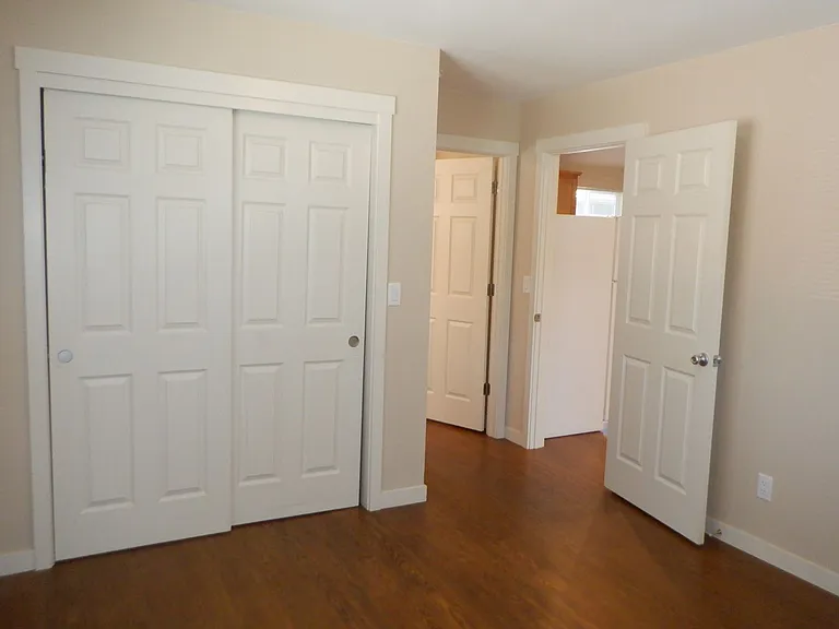 1 Bed/1 Bath Duplex Unit in Fantastic Westside Bend Location - Knoll Ave — Photo 6