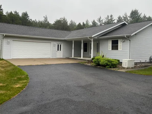 1220 E Douglas Dr, Roscommon, MI 48653