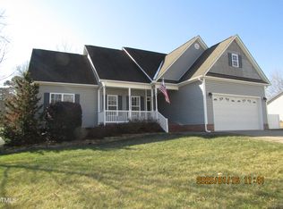 165 Millwood Dr, Clayton, NC 27527