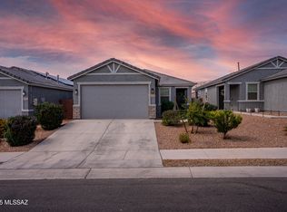 13149 E Iron Chief Dr, Tucson, AZ 85747