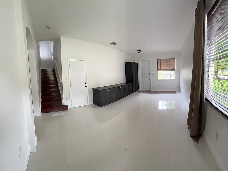 12885 SW 134th St — Photo 5