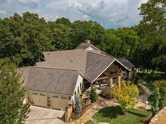 2nd image of 125 Fleetwood Dr