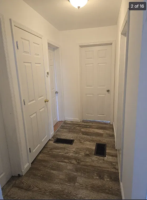 3 bed, 1200 sqft, $1,800 — Photo 1