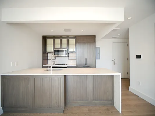 Rented by Extell Marketing Group LLC | media 20