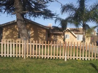 7866 Maple Ave, Fontana, CA 92336