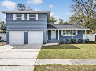 8194 Caravelle Dr, Jacksonville, FL 32244